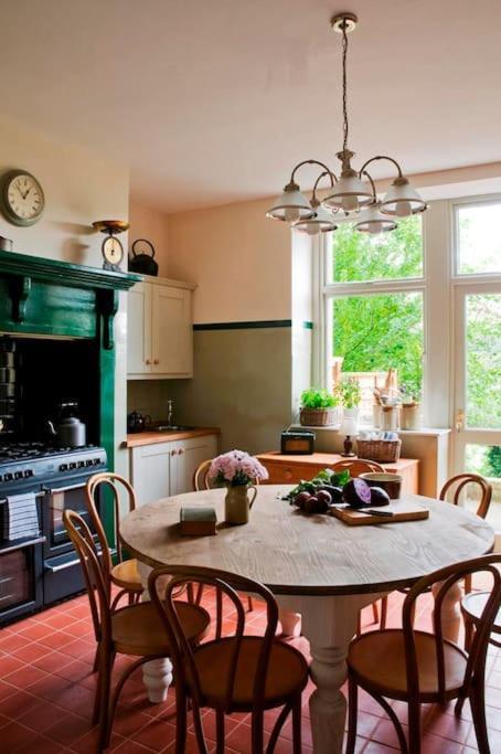 Woodlands House Villa Giggleswick Eksteriør billede